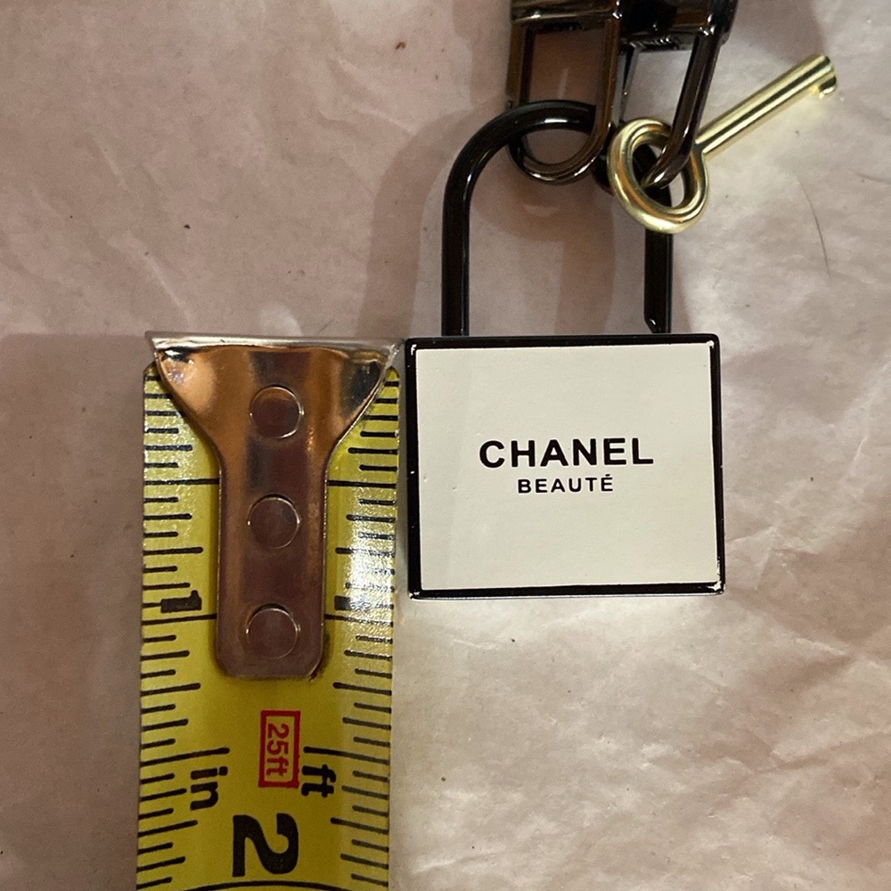 Authentic NWT Lock/Charm Set - Picture 10 of 10
